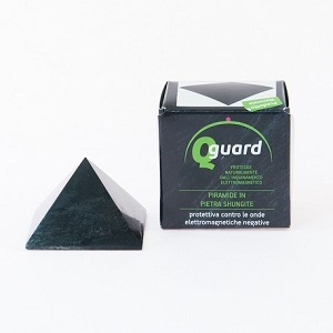 Q-GUARD SHUNGITE PIRAMIDE PICCOLA 4 CM